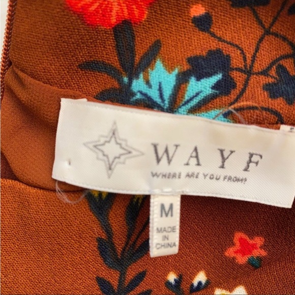 WAYF floral Mock Neck Long Sleeve Shift - Picture 4 of 4